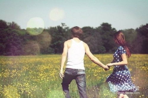 当AA制遇见情人节：一场注定失败的冒险