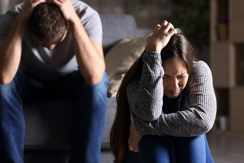 梦境揭示婚后情感走向：变心的预兆与婚姻忠诚的考验