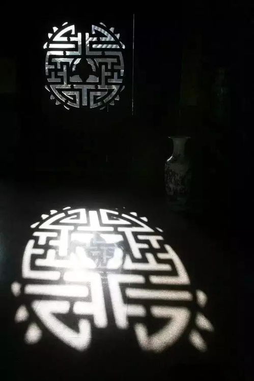 特定星座的人群更容易感知到超自然现象？** （谨慎论述）**