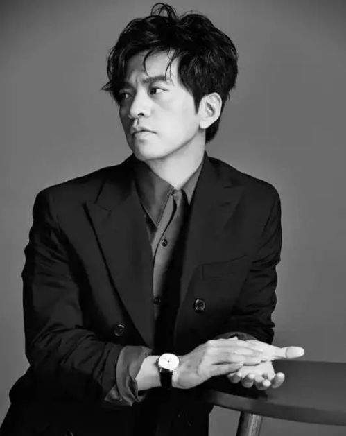 李健八字和三首经典歌曲分别是哪些？