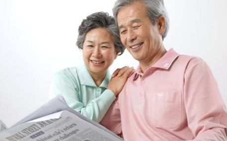 1.2 年龄与力量的变化