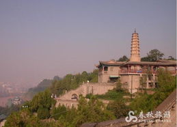 4. 白塔山公园：爬上去怀疑人生