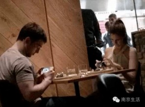 ：关于《午夜街头， 行尸走肉惊魂夜》现象的玄学审视