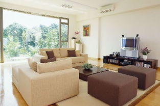 如何根据家里家具摆放风水知识，调整家具摆设以改善风水？