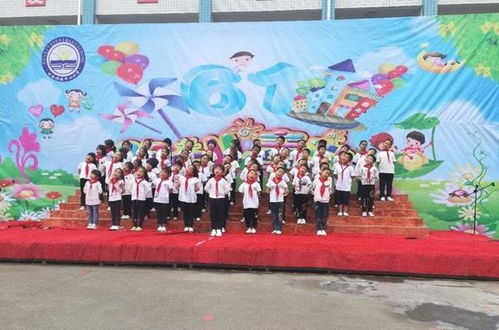 一、 汉字为媒：激发对国学经典的兴趣