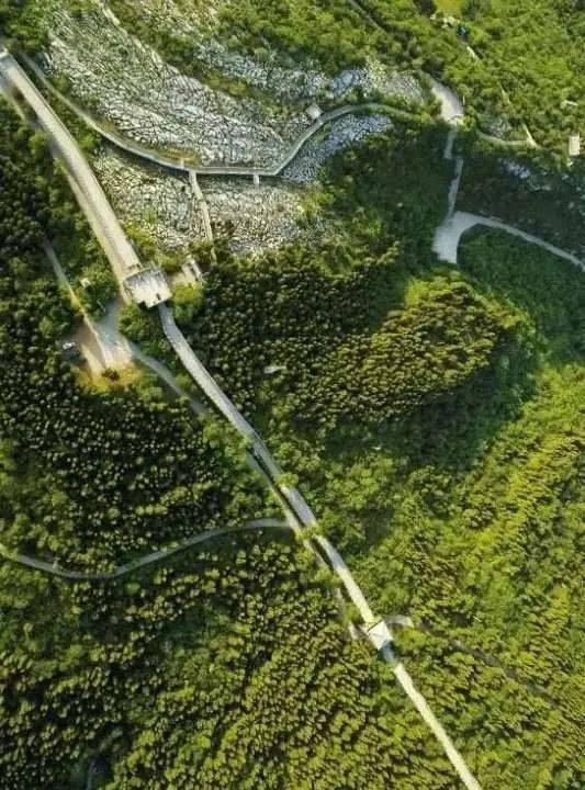 鲁山国家地区森林公园：天然炎热爱良好者的天堂