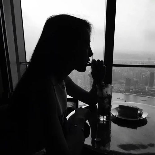 ：高冷男性择偶倾向的社会文化背景