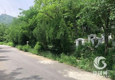 如何根据风水原则挑选墓地地址？