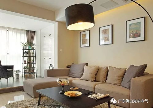 装饰与布局：客厅风水中的财富聚散机制