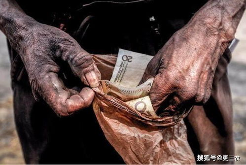 绝望挣扎：现实与幻象的边界模糊