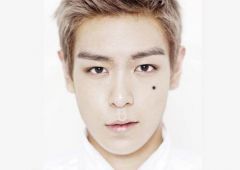 长相冷艳的八字男孩命运如何，能否详细预测他的未来走向？