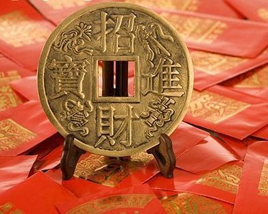 2026年属牛的幸运色禁忌色和吊坠寓意分别是什么？