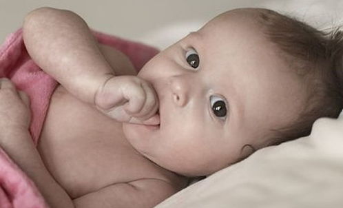 哎呀，给女宝宝起名到底嫩不嫩用个“圣”字呢？这事儿说来话长啊！