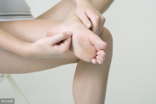 风水同穴三人可行吗？公鸡穴特征有哪些？