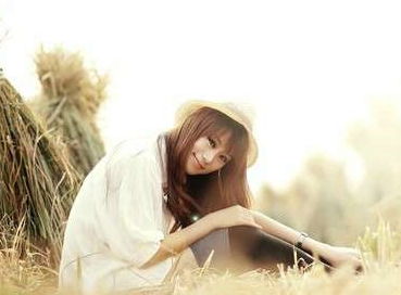 一、 居家色彩及家具布局的风水考量