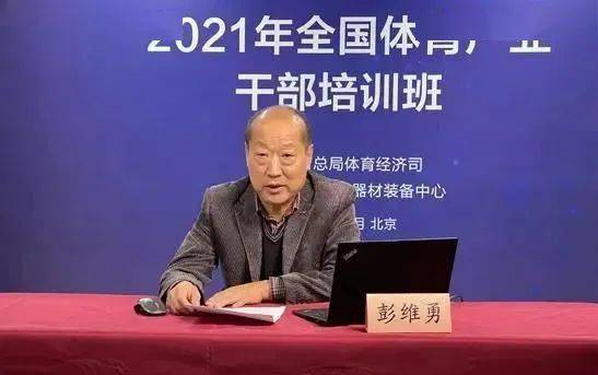 从“高冷专家”到“全能杂工”