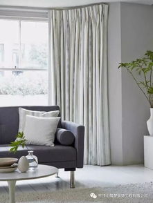 1.1 视觉错觉与空间情绪的营造机制