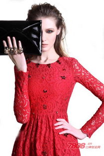 本命年连衣裙适合什么人穿？女人本命年送什么礼物最吉利？