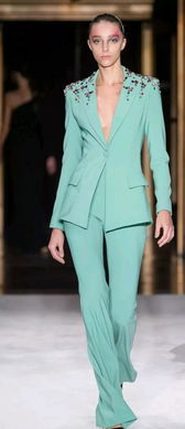 今日五行穿衣分享，我的幸运色是什么颜色呢？