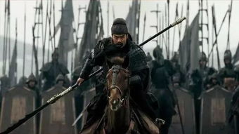 一、 战略层面的僵化：固守麦城与逃生机会的丧失