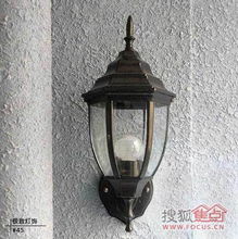 风水摆设中，秤放在哪个位置寓意吉祥？