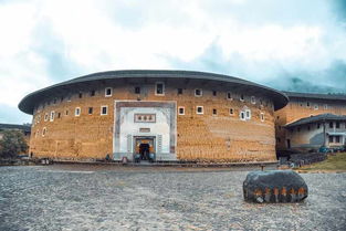 南方深度游：福建土楼与广东美食