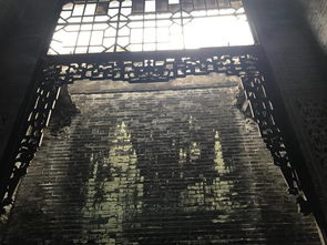 一、 引子：历史持续发展的沉寂与未解之谜