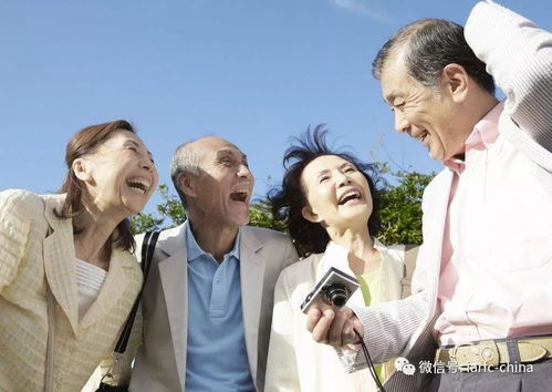 我梦见以故的老人，该怎么邀请他一起吃饭呢？