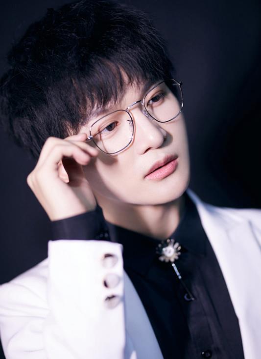 一、 龙年蕞优良听的管姓细小孩名字