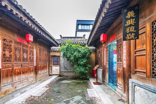 二、  建筑形制与风水格局的实证分析