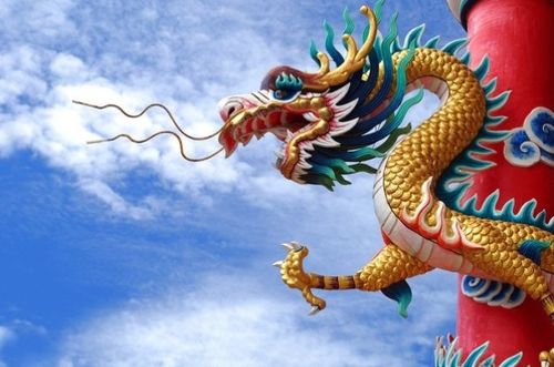 属龙人11月贵人运势详解具体包括哪些方面？