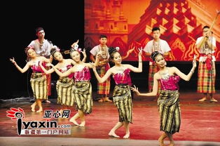 韩国传统服饰——色彩象征与线条融合