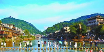 二、住宿：睡哪儿？爱睡哪儿睡哪儿！但别指望太高