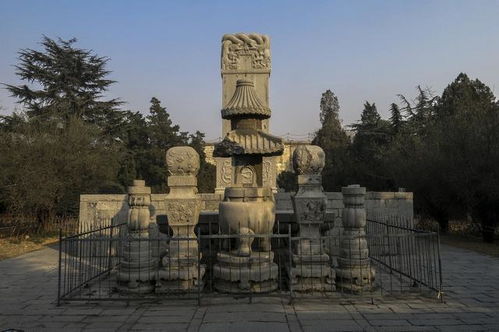 明代藩王陵墓的总体布局特征