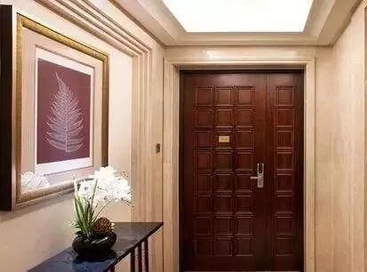 2026年1月安装入户门和11月更换入户门的吉日分别是哪天？