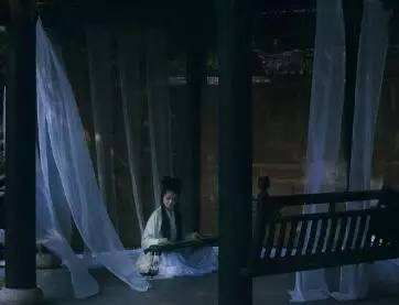 灵堂初现异常