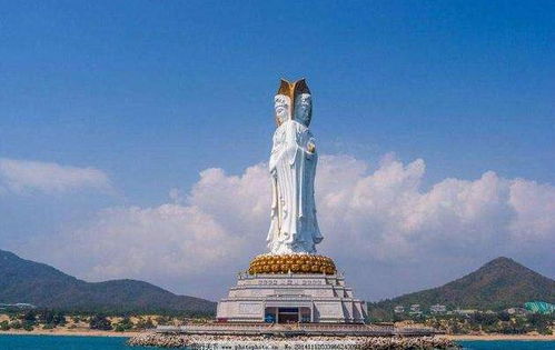 八字土多的人是否适合佩戴观音饰品来改善房地产运势？