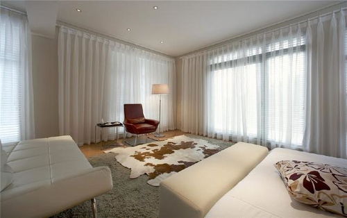 粉色：桃花运势与情感稳定