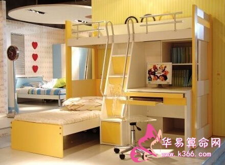 1. 上铺：视野开阔与攀爬挑战