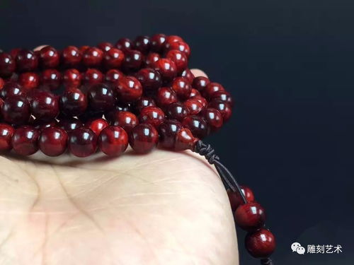 属鼠佩戴蜜蜡手串适合哪些属相人？