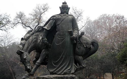 一、 梦兆初现：无月之夜的惊魂时刻