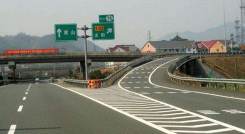 永寿县的那个路口