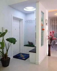 门厅玄关之布局：屏风与盆栽共筑迎宾之境