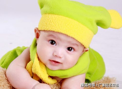 适合较小孩的起名技巧有哪些，能否推荐一些良好听的丸子名字？