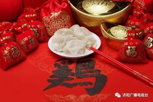 2026年农历8月黄历和农历12月老黄历具体有哪些吉日宜忌？