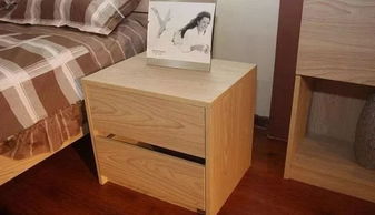 二、 床头柜风格与整体装修的一致性考量