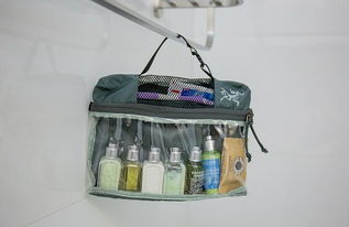 开箱现场一片狼藉，这就是所谓的“旅行好物”？