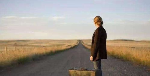 关于中年期行为模式与生命质量关联性的深度分析报告：基于“三件糊涂事”的实证考察