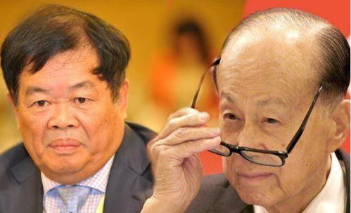 二、 与上级同桌：职场关系与个人能力的双沉重映射