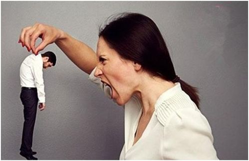 地阁方圆朝拱有气: 家庭意识体现